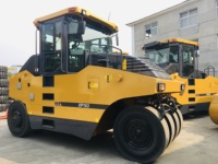 Chine Top marque avec le meilleur prix XP163 compacteur à rouleaux pneumatiques de 16 tonnes en stock pour Offre Spéciale