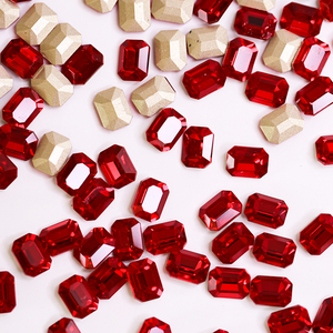 Paso Sico - Nuevos Cristales Ecológicos Octogonales en Color Rojo Siam, con Reverso Puntiagudo 3D, para Decoración de Uñas y Joyería - Product Image 3