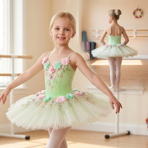 AL-S0062 Fabrication OEM ODM, <span class=keywords><strong>Tutu</strong></span> Pancake Vert Clair <span class=keywords><strong>pour</strong></span> Filles, Décoration Florale, <span class=keywords><strong>Tutu</strong></span> de Ballet Classique, Costume de Scène - Product Image 1