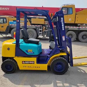 Montacargas Diésel Komatsu de 2.5 Toneladas en Oferta, Maquinaria de Construcción Usada de Alta Eficiencia con Motor para Terreno Accidentado - Product Image 3