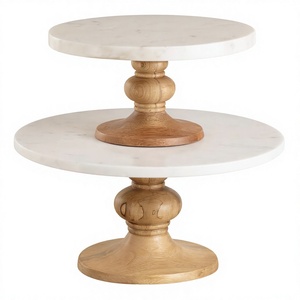 Ensemble de 2 supports à gâteau en marbre blanc sur piédestal en bois tourné, élégants supports à gâteau de mariage, présentoirs à pâtisserie - Product Image 1
