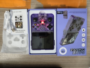 R36S Retro 3.5 Inch Handheld <strong>Game</strong> Console with 15000+ <strong>Games</strong> <strong>Portable</strong> Video Player 64GB Android System <strong>3D</strong> Style-Open Source Linux - Product Image 3