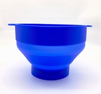 Bol à pop-corn pliable en silicone au design moderne résistant aux hautes températures et au four à micro-ondes vaisselle sûre pour les fêtes et événements