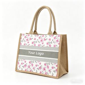 กระเป๋าโท้ทผ้าใบปอกระเจาขนาดใหญ่พิมพ์ลายตามสั่งขายส่ง เป็นมิตรกับสิ่งแวดล้อม สายสะพายไหล่สองเส้นสำหรับผู้หญิง พร้อมผ้าพันคอไหมหลากสี - Product Image 1