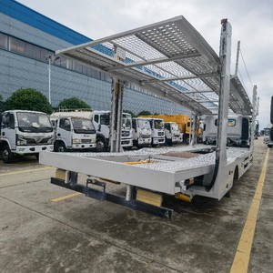 Camión Portacoches de Dos Pisos ISUZU de 2 Ejes en Venta - Product Image 4