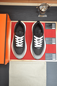 Men's Minimal Luxury Casual <b>Sneakers</b> Premium Suede <b>Leather</b> Construction All-Day Soft Cushioning Shape-Retaining Durable Daily - Product Image 4