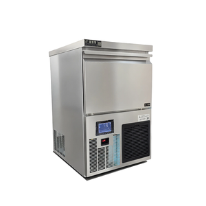 Commercial Use Large Square Automatic Air-Cooled <b>Ice</b> Maker <b>Machine</b> 60kg/24h Quick Cooling New Condition Produces Cubes 60kg <b>Ice</b> - Product Image 1