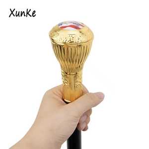 Le drapeau américain comporte un aigle Bâton <span class=keywords><strong>de</strong></span> marche décoratif Accessoires <span class=keywords><strong>de</strong></span> tournage <span class=keywords><strong>de</strong></span> films et <span class=keywords><strong>de</strong></span> télévision Canne <span class=keywords><strong>de</strong></span> marche pour Halloween Cosplay - Product Image 5
