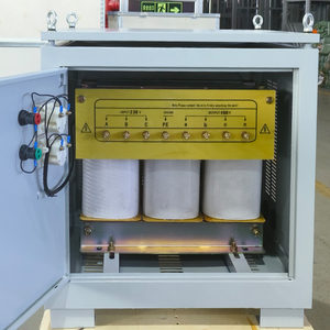 Convertisseur abaisseur de tension triphasé 5 kVA 10 kVA 15 kVA 440 380 <span class=keywords><strong>volts</strong></span> vers <span class=keywords><strong>220</strong></span> <span class=keywords><strong>volts</strong></span> <span class=keywords><strong>Transformateur</strong></span> 240 V Entrée Puissance 50 Hz Fréquence Forme de bobine - Product Image 4
