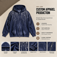 Sweat à capuche zippé personnalisé avec décoration en strass, effet délavé et usé