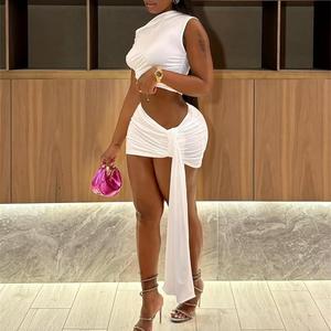 Meilleure Vente Ensemble Jupe et Haut Moulant Court à Col Biaisé Couleur Unie avec Fente Latérale pour Femme Tendance - Product Image 2