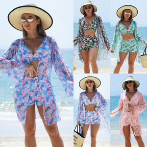 Dreiteiliger High-End-Mode-Bikini für Damen Neuer europäischer amerikanischer Badeanzug mit V-Ausschnitt und mehrfarbigen Druck größen <span class=keywords><strong>XXL</strong></span> und XL - Product Image 2