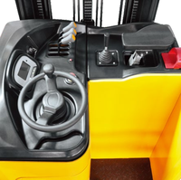 Chariots élévateurs électriques à double profondeur à pantographe, à batterie au plomb-acide, à mât triple étage, jaunes, de 1,5 tonne, pour allées étroites – Nouveauté très demandée