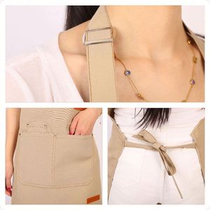 Delantal de Chef de Lona con Logotipo Personalizado al por Mayor, Delantal de Cocina y Jardinería para Mujer con Bolsillos Ajustables y Lavable - Product Image 4