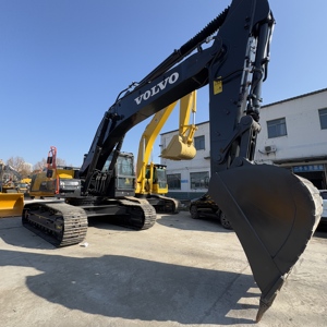 Excavatrices sur chenilles hydrauliques d'occasion VOLVO EC380 originales lourdes 38 tonnes VOLVO EC360 EC480 Pelleteuses à godets d'occasion - Product Image 2