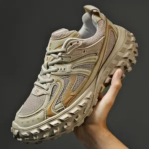 Commercio all'ingrosso di lusso nuovo Design pneumatico Sneakers antiscivolo pneumatico dente moda uomo sport papà Sneaker scarpe suola in gomma