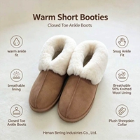 Bottes courtes confortables et chaudes en cuir de vachette avec garniture en fourrure de mouton effilochée, doublure intérieure douce en laine tricotée à 50 %, pour usage quotidien et extérieur