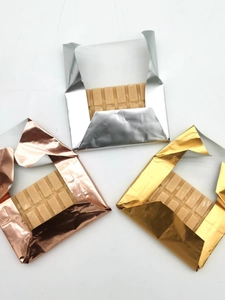 Feuilles d'emballage en papier d'aluminium doré personnalisées 20x20 cm pour chocolats et barres de chocolat aux champignons - Product Image 6