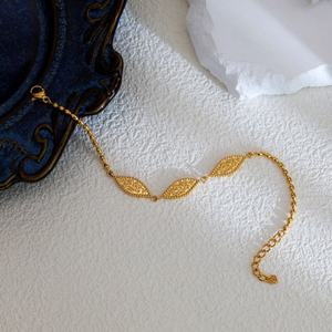 Pulseras de Cadena de Acero Inoxidable al por Mayor para Mujer, Pulseras y Brazaletes con Baño de Oro de 14k y 18k con Diseño de Hoja para Mujer - Product Image 2