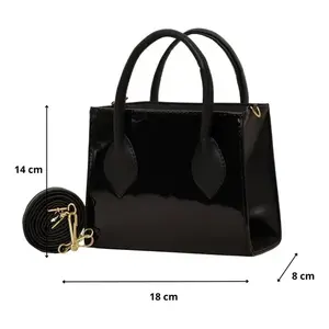 Bolso Bandolera Layla Negro de PU con Gran Capacidad, Decorado con Cadena, Estilo Clásico Otoño Invierno para Mujer - Product Image 3