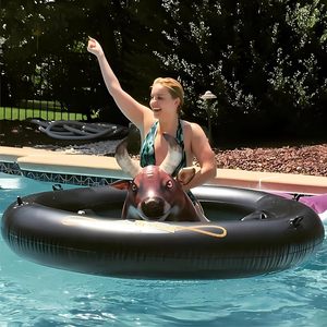 Bouée gonflable géante taureau, jouet aquatique à chevaucher, en PVC robuste avec poignées, pour adultes, lac, plage, été - Meilleures ventes - Product Image 3