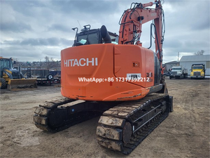 Excavatrice d'occasion Hitachi ZX135 d'origine en bon état, faible consommation d'énergie, prix avantageux, 13,5 tonnes - Product Image 5