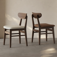 Chaise de salle à manger moderne en bois massif avec siège rembourré, chaise de salle à manger nordique en noyer, chaise de cuisine contemporaine pour restaurant