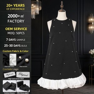Abito <span class=keywords><strong>Elegante</strong></span> Personalizzato Stile Old Money Bianco e Nero con Contrasto, Mini Abito con Strass e Perle, Orlo a Balze, <span class=keywords><strong>Abbigliamento</strong></span> da Festa, Produttore - Product Image 1