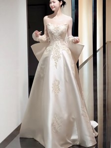S0659Y 2026 Nouvelle <span class=keywords><strong>Robe</strong></span> de Mariée <span class=keywords><strong>Hiver</strong></span> Haut de Gamme en Satin Sans Bretelles Style Français Légère pour Petite Mariée - Product Image 5