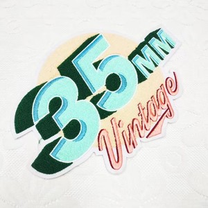 Giá Rẻ Sắt Trên Thư Các Bản Vá Lỗi Nhà Máy Trực Tiếp Bán Thêu Chenille Vá Tùy Chỉnh Lớn Chenille Vá Cho Quần Áo Trang Trí - Product Image 5