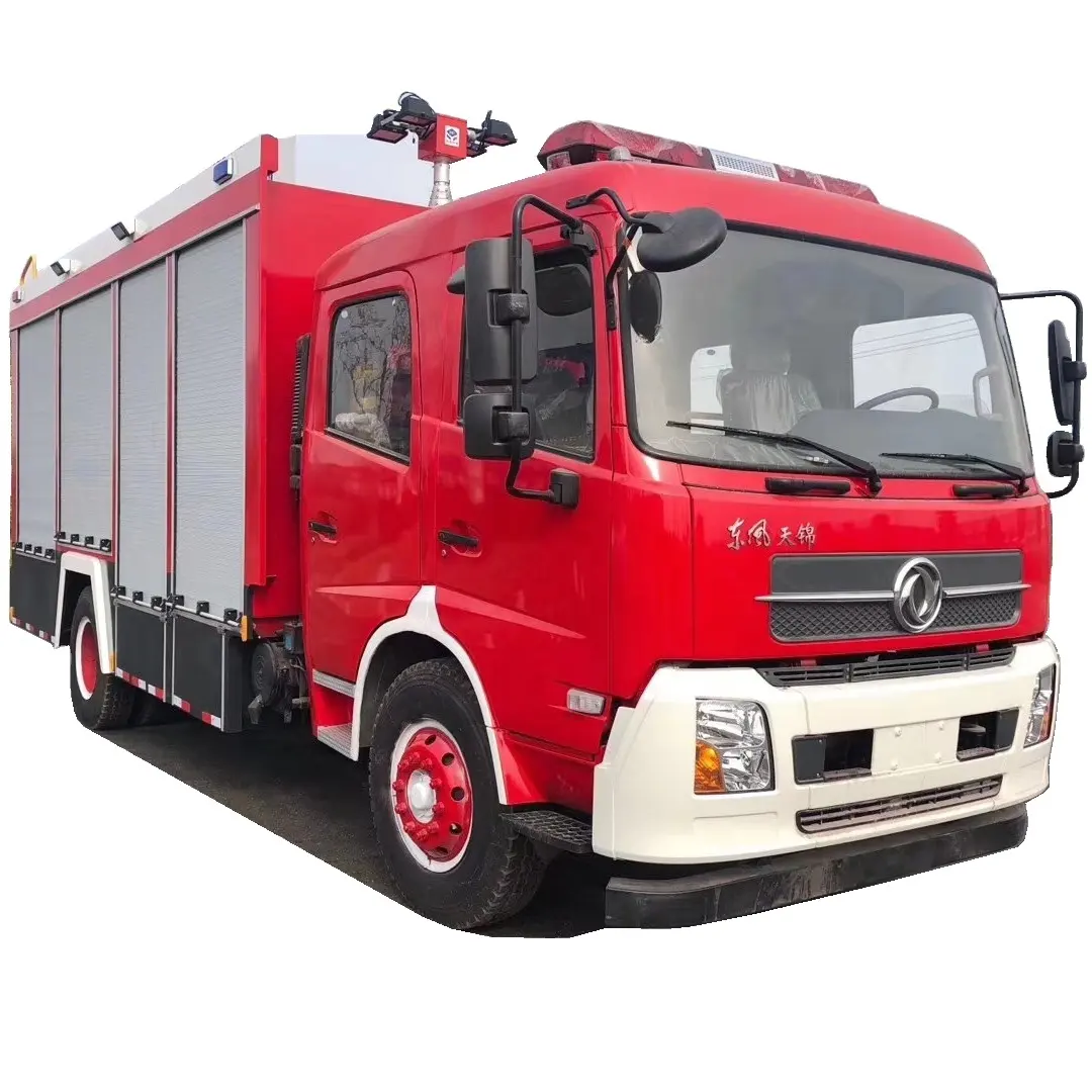 중국 판매를 위한 새로운 4x2 dongfeng LHD 두 배 오두막 소방차 트럭 구조 불 싸움 트럭