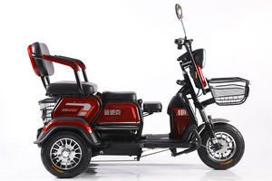 Vehículo Eléctrico de Tres Ruedas con Pedales para Adultos, Personas Mayores y Transporte Familiar, con Asientos Cómodos y una Cesta Trasera - Product Image 3