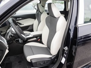 <span class=keywords><strong>BMW</strong></span> <span class=keywords><strong>X1</strong></span> XDrive25Li 2023 M Sport d'occasion, conduite à gauche, sièges en cuir, Harman Kardon, volant chauffant - Product Image 4
