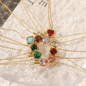 Collier géométrique minimaliste élégant en acier inoxydable avec zircon, pendentif clavicule, accessoire pour femme, cadeau - Product Image 1
