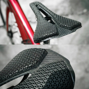 Bigrock 3D Carbonfaser-Fahrradsattel mit Wabengitter, 3D-gedruckter Sattel für Wettkampf-Rennrad und MTB, schneller Versand, kundenspezifische Unterstützung - Product Image 1