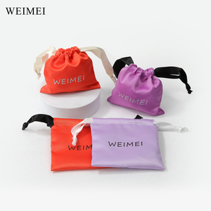 WEIMEI Sac à cordon de luxe imprimé, personnalisable avec logo, pour emballage de perruques, mèches de cheveux, sacs en satin de soie, sacs anti-poussière pour perruques, bijoux et vêtements - Product Image 1