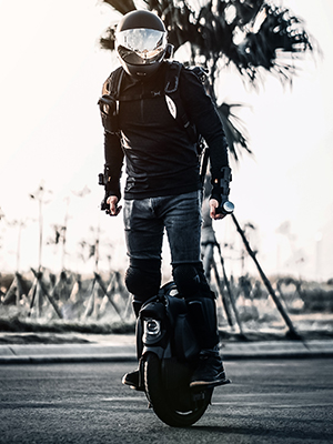 INMOTION V11 成人用電動一輪車 最大荷重120kg・航続距離120km