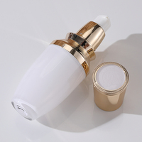 Flacon pompe à lotion en acrylique PS rechargeable de 30 ml, 50 ml, 100 ml, style comptoir, emballage de luxe pour sérum cosmétique, idéal pour marque privée