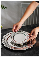 304 RVS ronde Russische bordenstel voor pasta, dessert & fruit met elegant Frans kantdesign