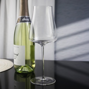 Cá Nhân Chất Lượng Cao Pha Lê Rượu Vang Kính Phong Cách Châu Âu Tay Thổi Thanh Lịch Ăn Stemware Tùy Chỉnh Bao Bì Cho Theo Chủ Đề - Product Image 3