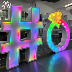 Letrero LED RGB Grande con Cambio de Color, Independiente, con Hashtag y Símbolo de Género - Product Image 1