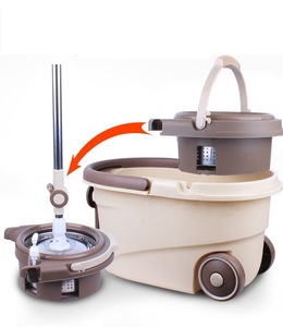 Vente en gros usine Balai serpillère plat en acier à rotation 360° <span class=keywords><strong>pour</strong></span> usage domestique, avec seau à roulettes, style autoportant, <span class=keywords><strong>pour</strong></span> nettoyage facile des sols - Product Image 4