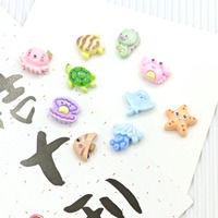 100 pièces en gros bricolage dessin animé mer animaux coquille étoile de mer Flatback Mini mignon résine poisson tortue Octpus décoration charme artisanat