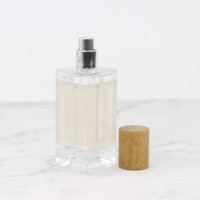 Flacon de parfum transparent rectangulaire personnalisé 50 ml 100 ml, flacons de parfum en verre avec vaporisateur à fine brume