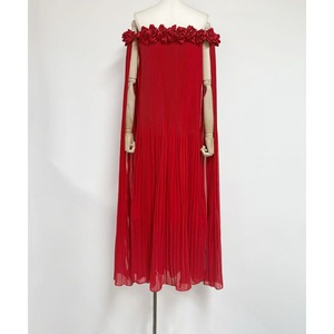 Vestido Maxi Plisado con Adorno de Rosas y Hombros Descubiertos para Mujer - Vestido Formal de Gasa con Mangas Tipo Capa para Eventos Nocturnos - Product Image 1