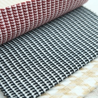 Tissu textile d'ameublement 100% polyester confortable, tissé jacquard, respirant, teint en fil, uni, ressemblant à du lin