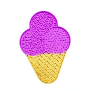 Tazón de Silicona para Perros con Diseño de Helado, 250 ml, Material de Grado Alimenticio, Diseño Atractivo, para Uso en Interiores - Product Image 3