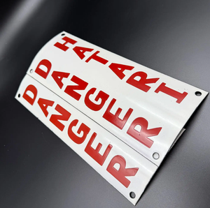 Plaque de signalisation de danger <span class=keywords><strong>Hatari</strong></span> personnalisée en tôle d'aluminium émaillée blanche, fixation murale pour accessoires électriques, emballage carton en bois - Product Image 4