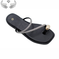 Sandales et pantoufles pour femmes de haute qualité, élégantes, à semelle plate, confortables au quotidien, respirantes, légères, avec strass, vente en gros