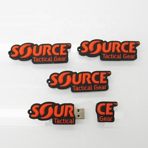 Clé USB 3.0 3D personnalisée en caoutchouc de 32 Go avec personnage de dessin animé célèbre, nouveau design, avec cryptage et couleurs personnalisées - Product Image 1